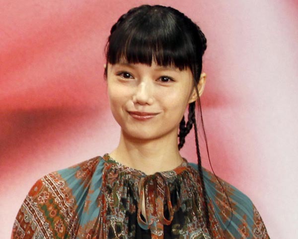宮崎あおいに囁かれる\u201c引退危機\u201d→清楚系女優が不倫をするとこんなに嫌われちゃうんですね。